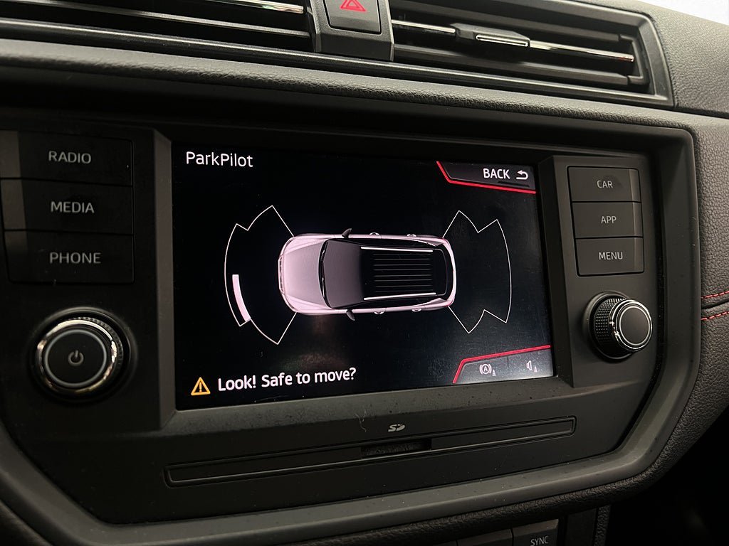 Vehicle Image 18