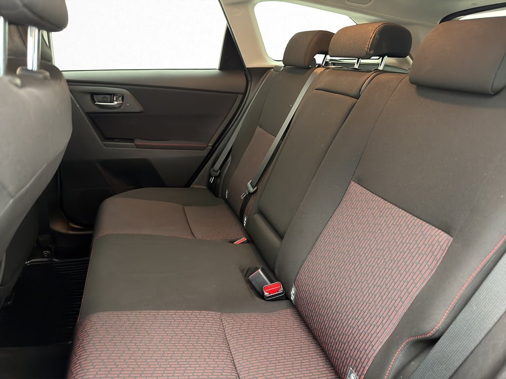 Vehicle Image 19