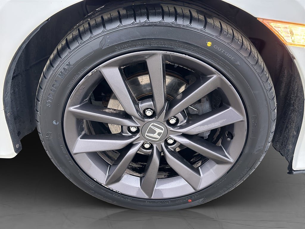 Vehicle Image 31