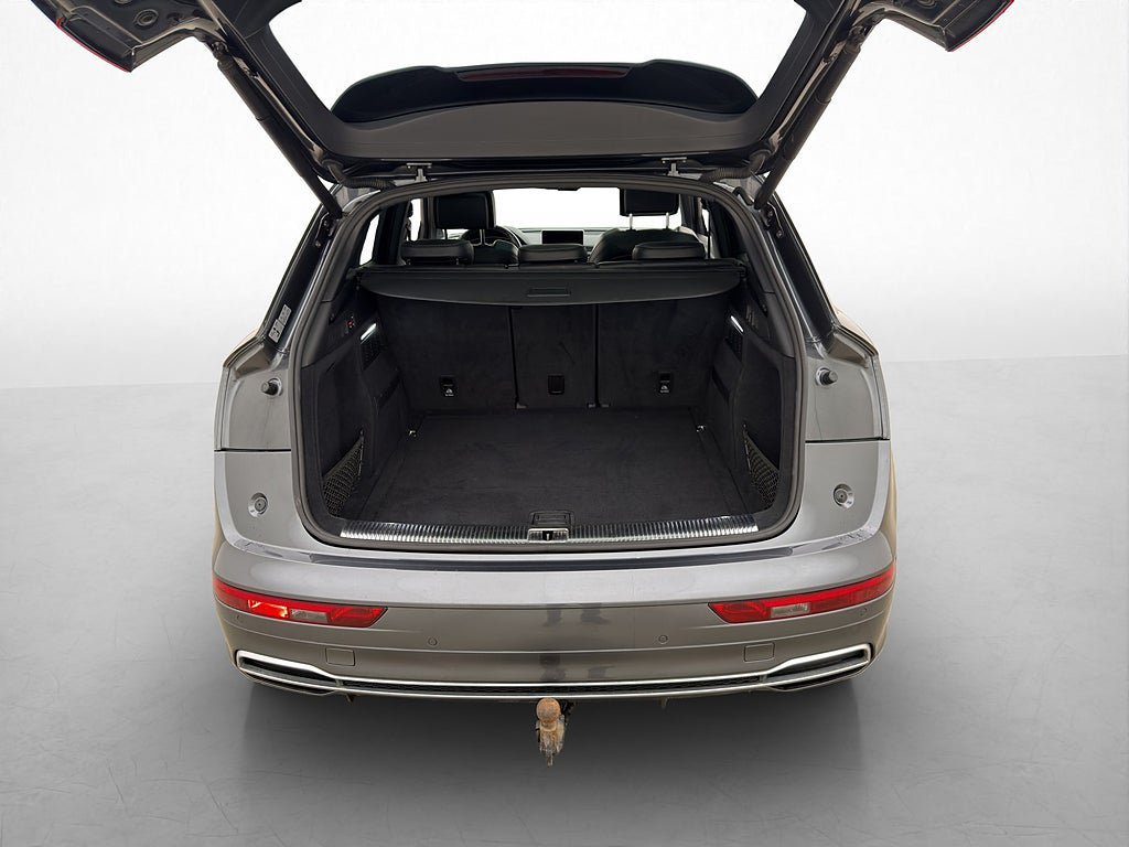 Vehicle Image 33