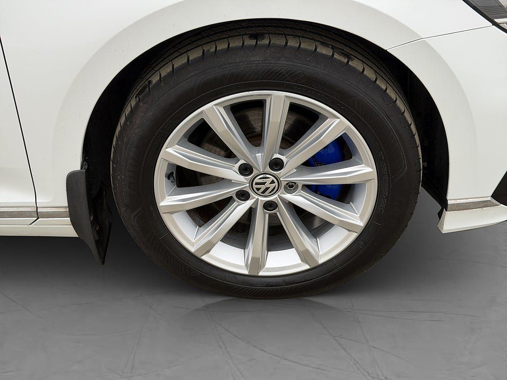Vehicle Image 31