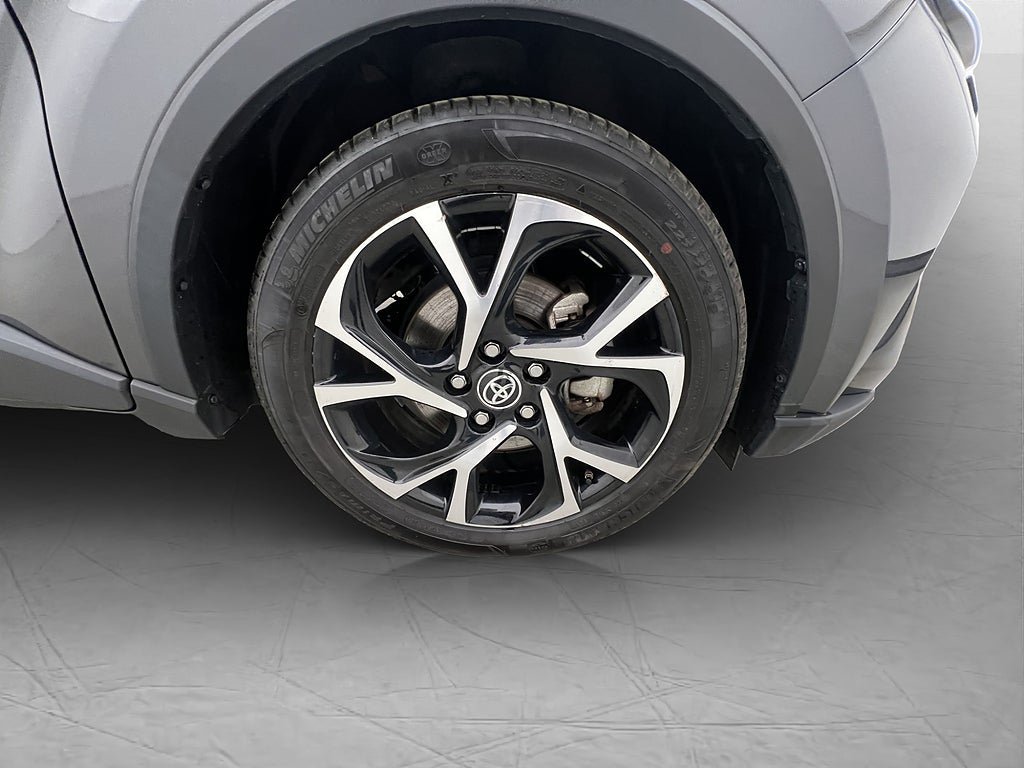 Vehicle Image 31
