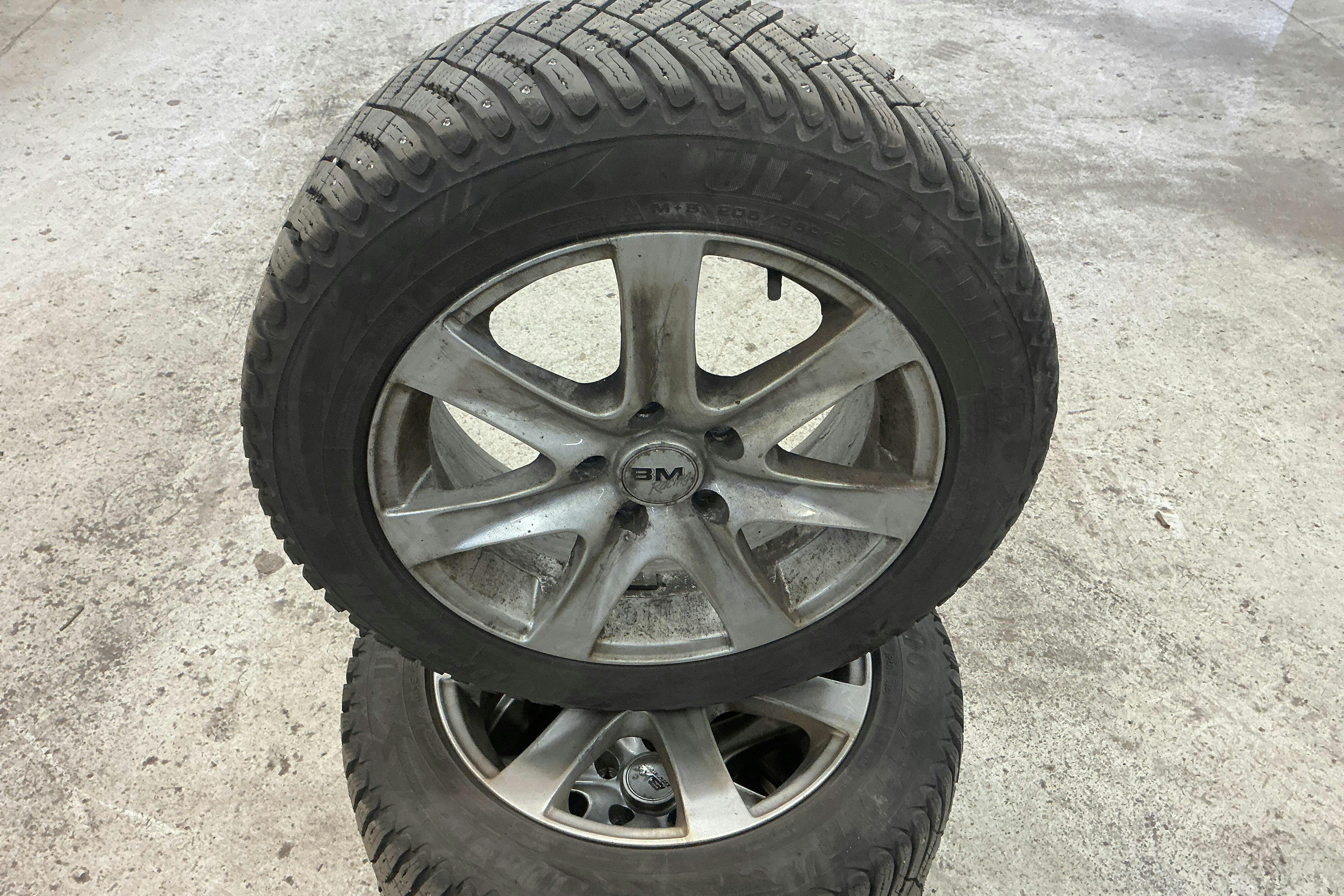 Vehicle Image 14