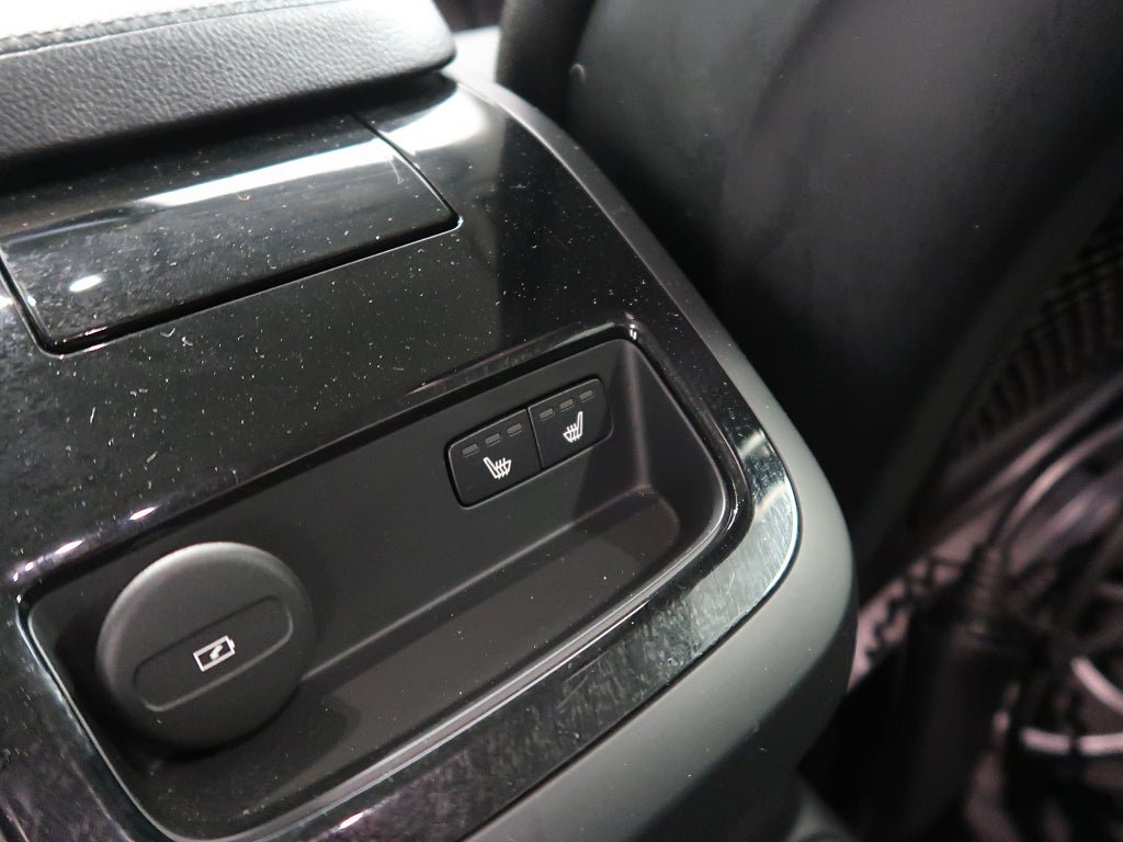 Vehicle Image 37