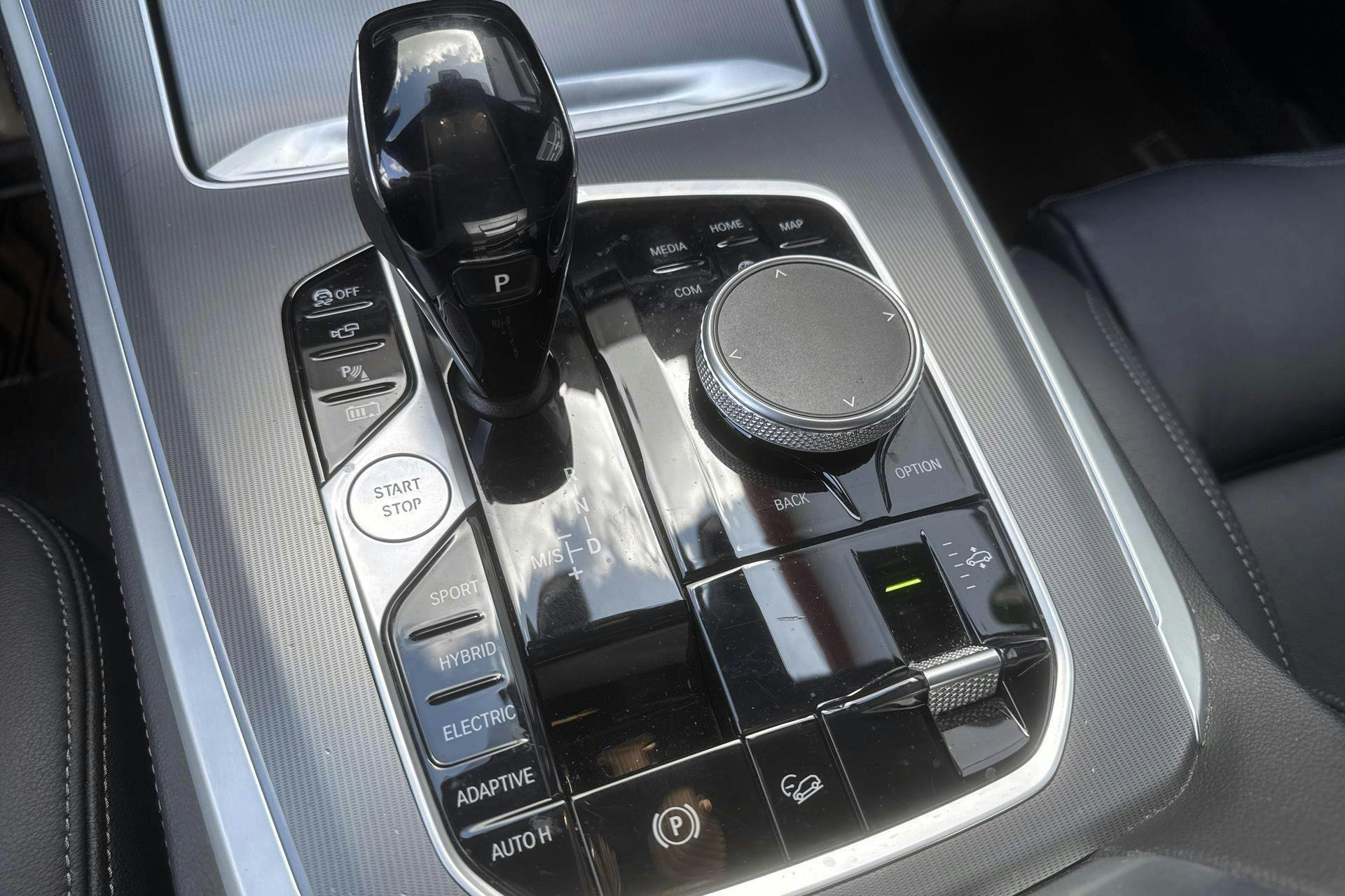 Vehicle Image 19