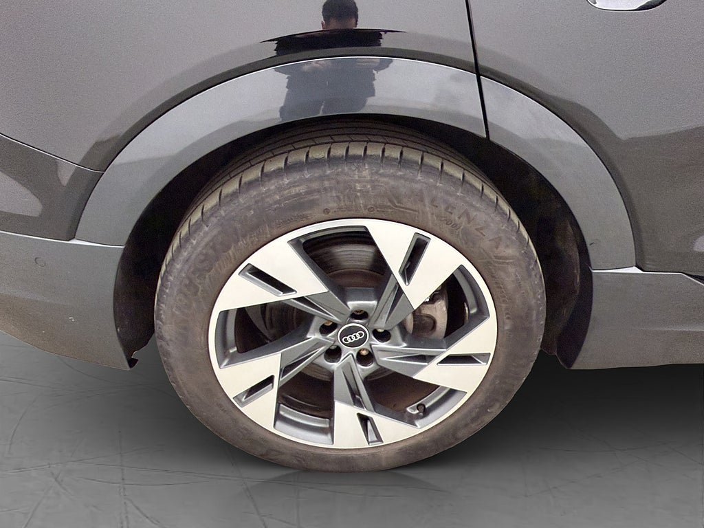 Vehicle Image 31