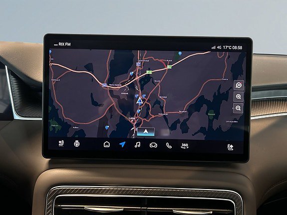 Vehicle Image 11