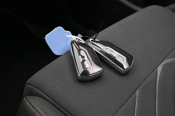Vehicle Image 24