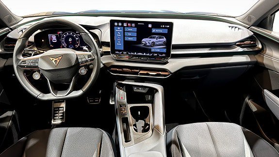 Vehicle Image 10