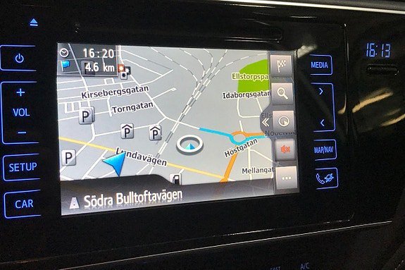 Vehicle Image 18