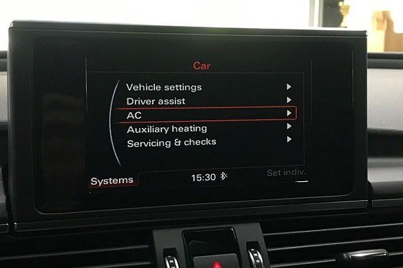 Vehicle Image 22