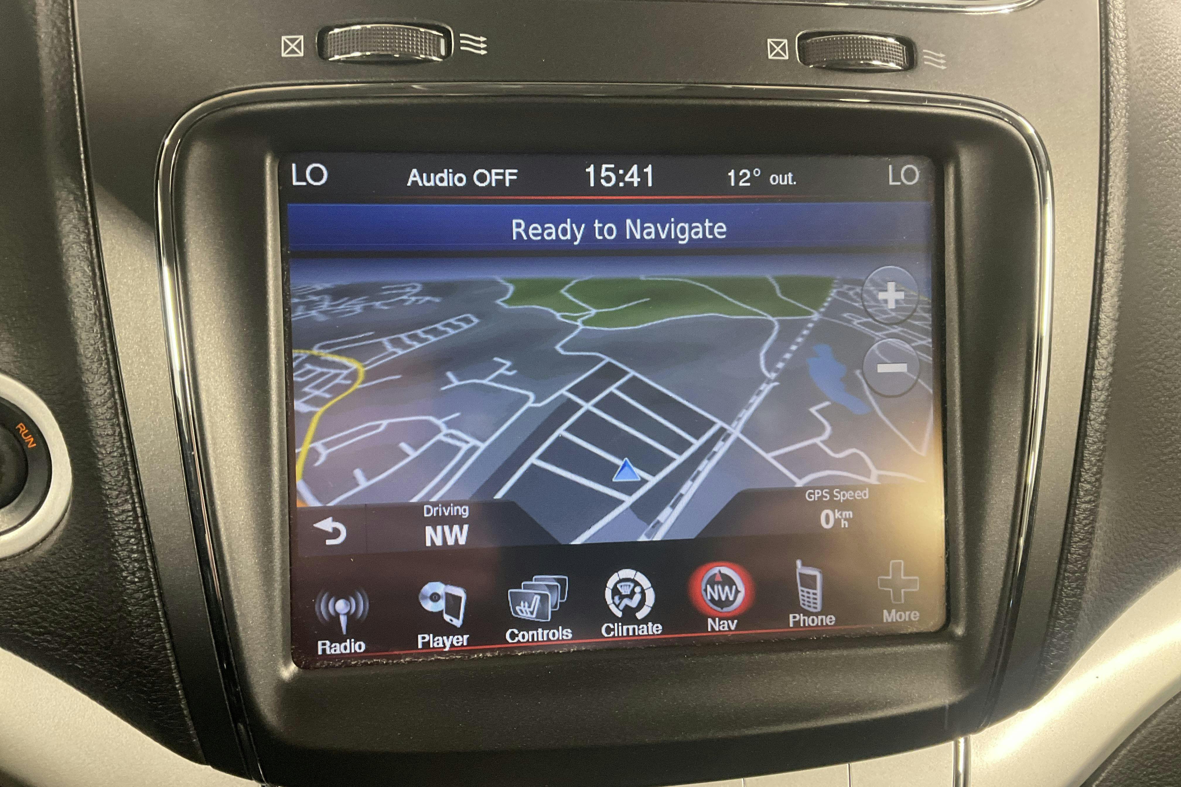 Vehicle Image 12