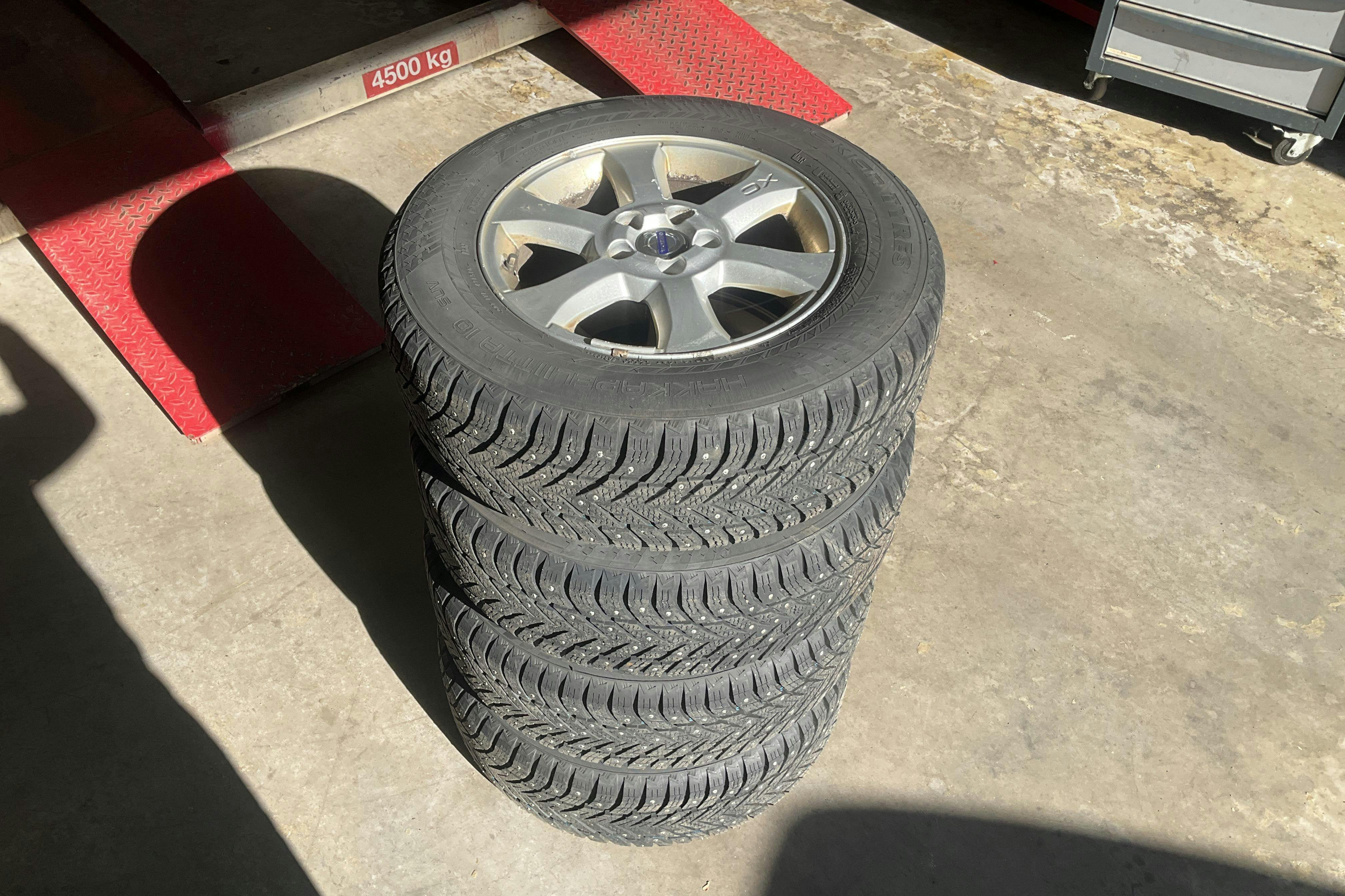 Vehicle Image 14