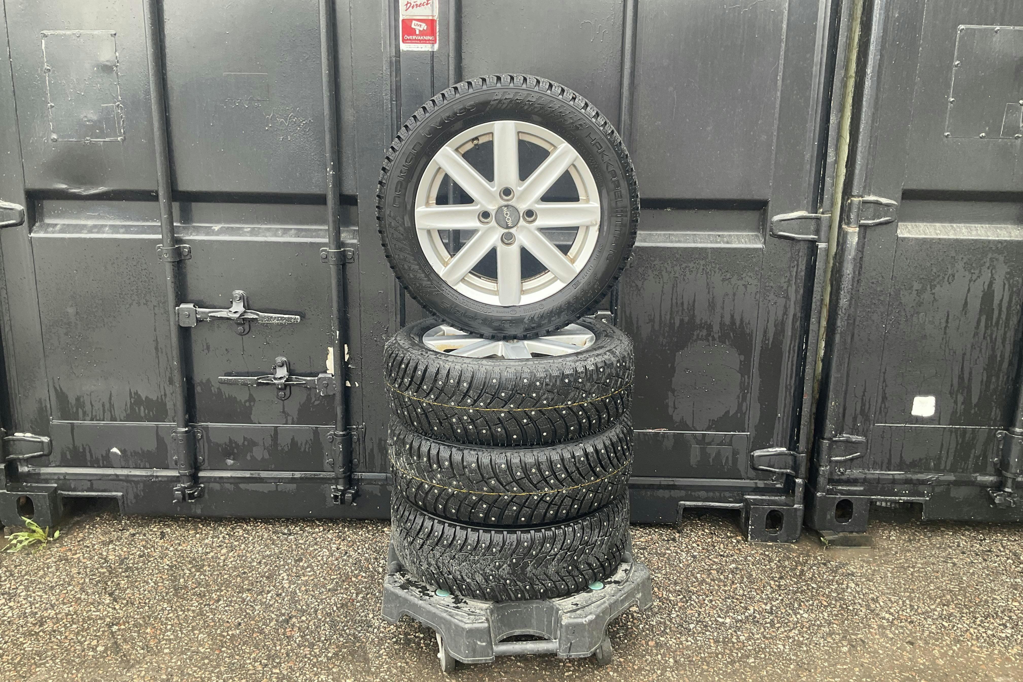 Vehicle Image 17