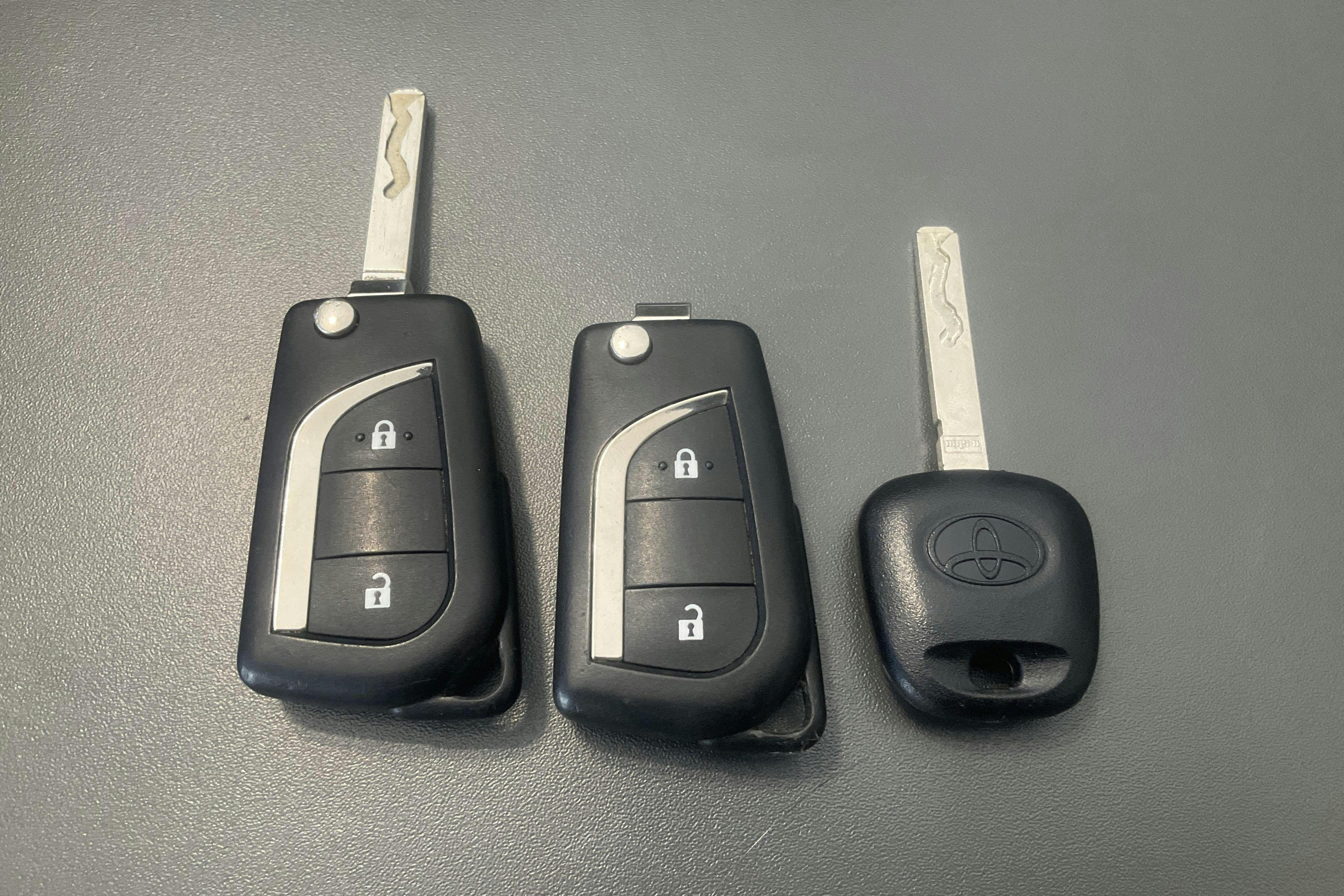 Vehicle Image 18