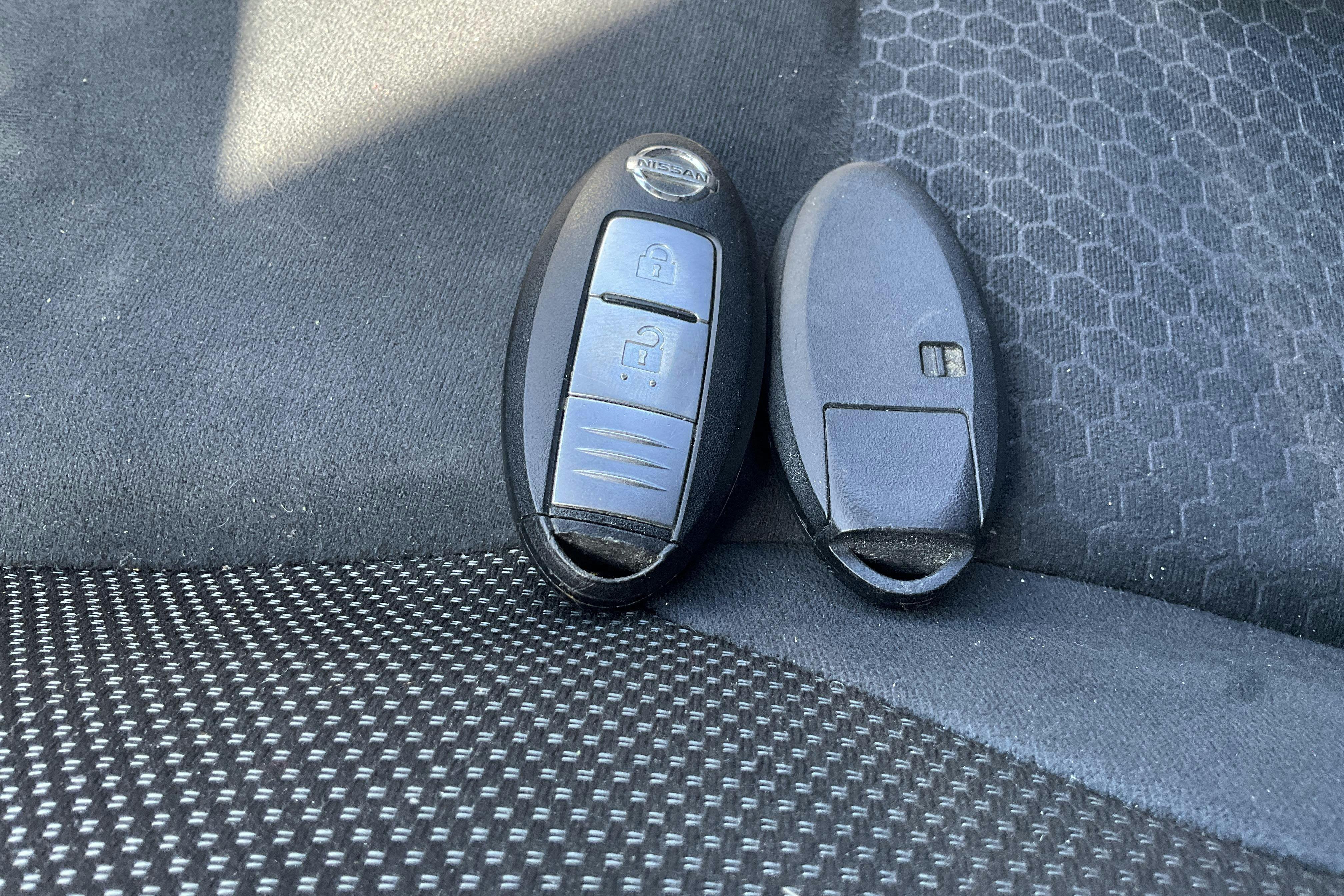 Vehicle Image 17