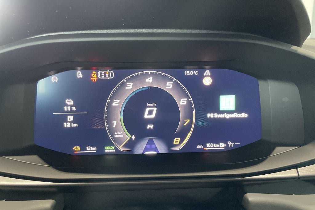 Vehicle Image 25