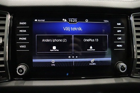 Vehicle Image 27