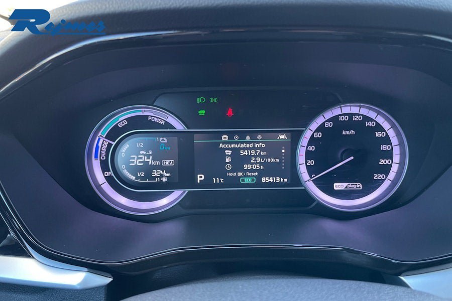 Vehicle Image 17