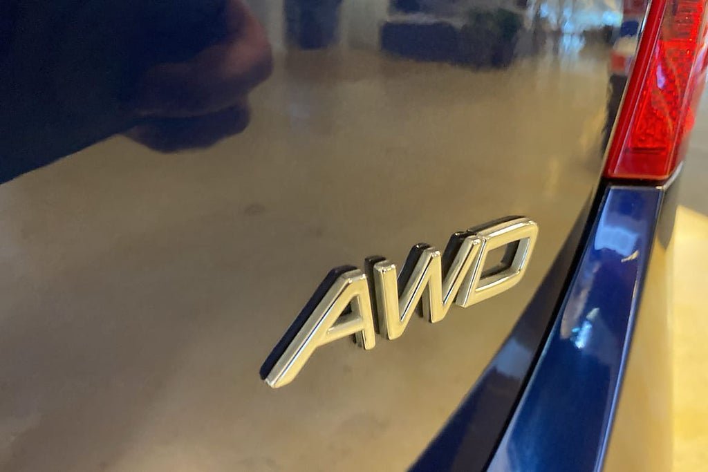 Vehicle Image 13