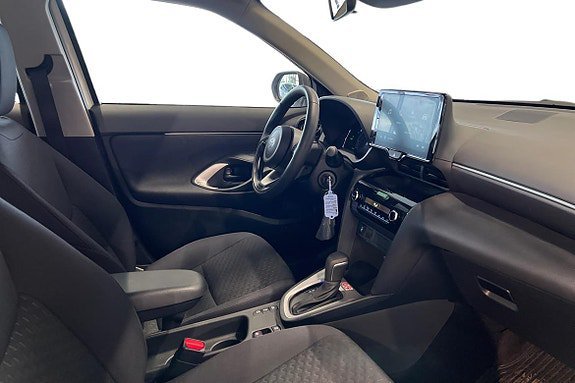 Vehicle Image 7