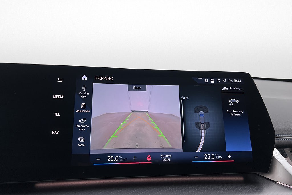 Vehicle Image 24