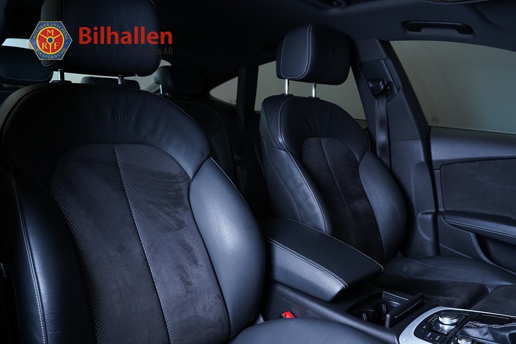 Vehicle Image 13