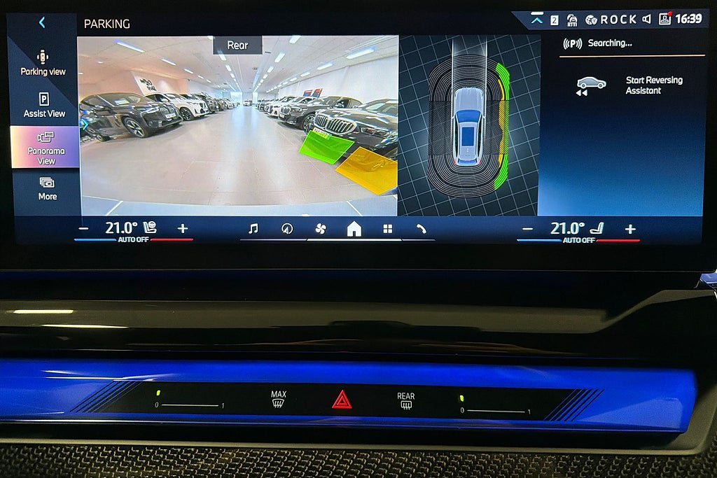 Vehicle Image 14