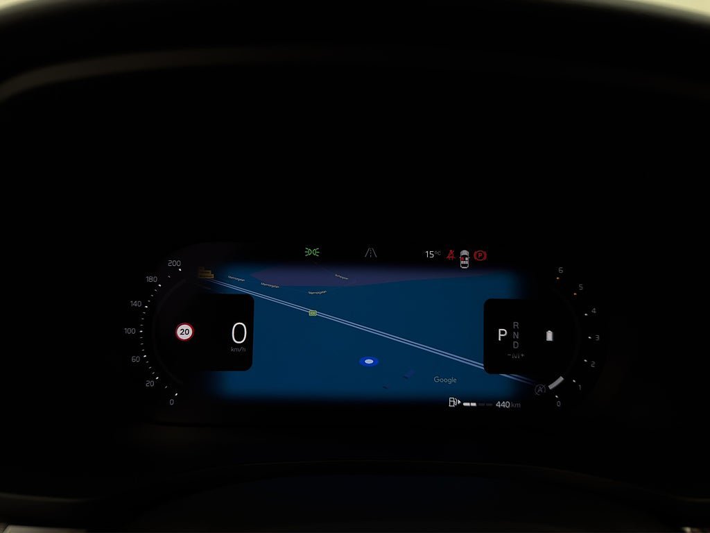 Vehicle Image 12