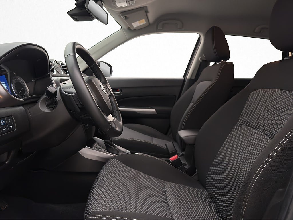 Vehicle Image 10