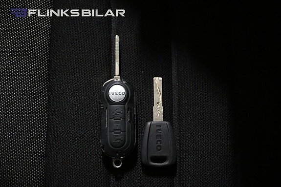Vehicle Image 28