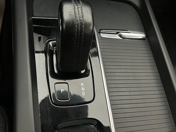 Vehicle Image 28