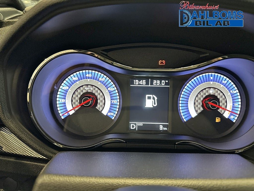 Vehicle Image 13