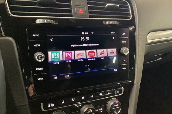 Vehicle Image 14