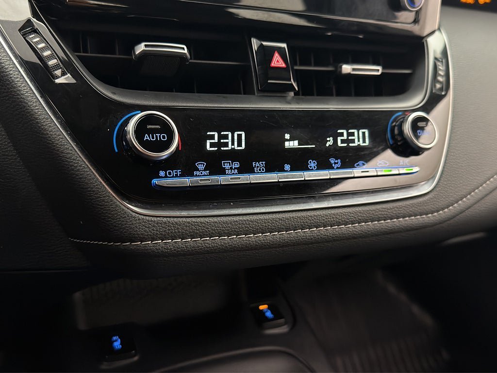 Vehicle Image 18