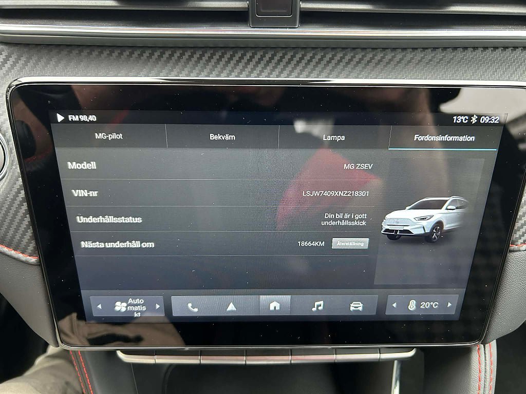 Vehicle Image 19