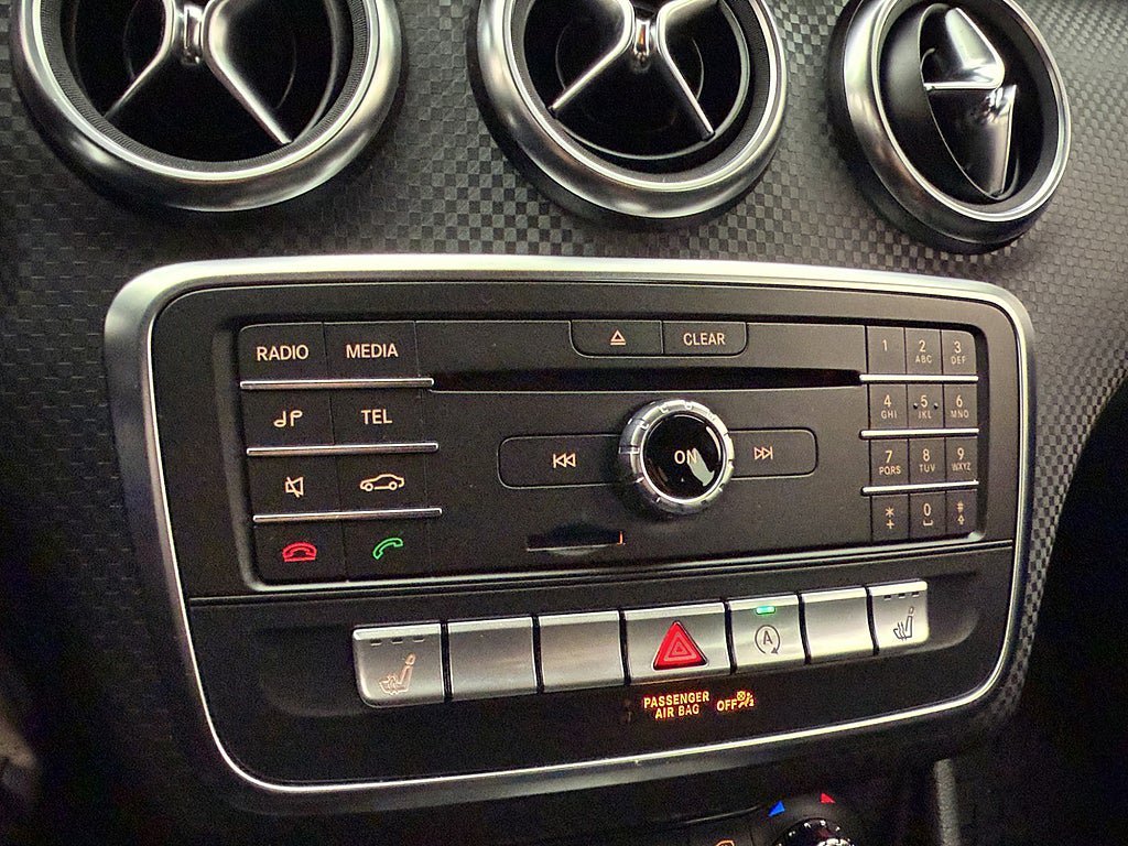 Vehicle Image 26