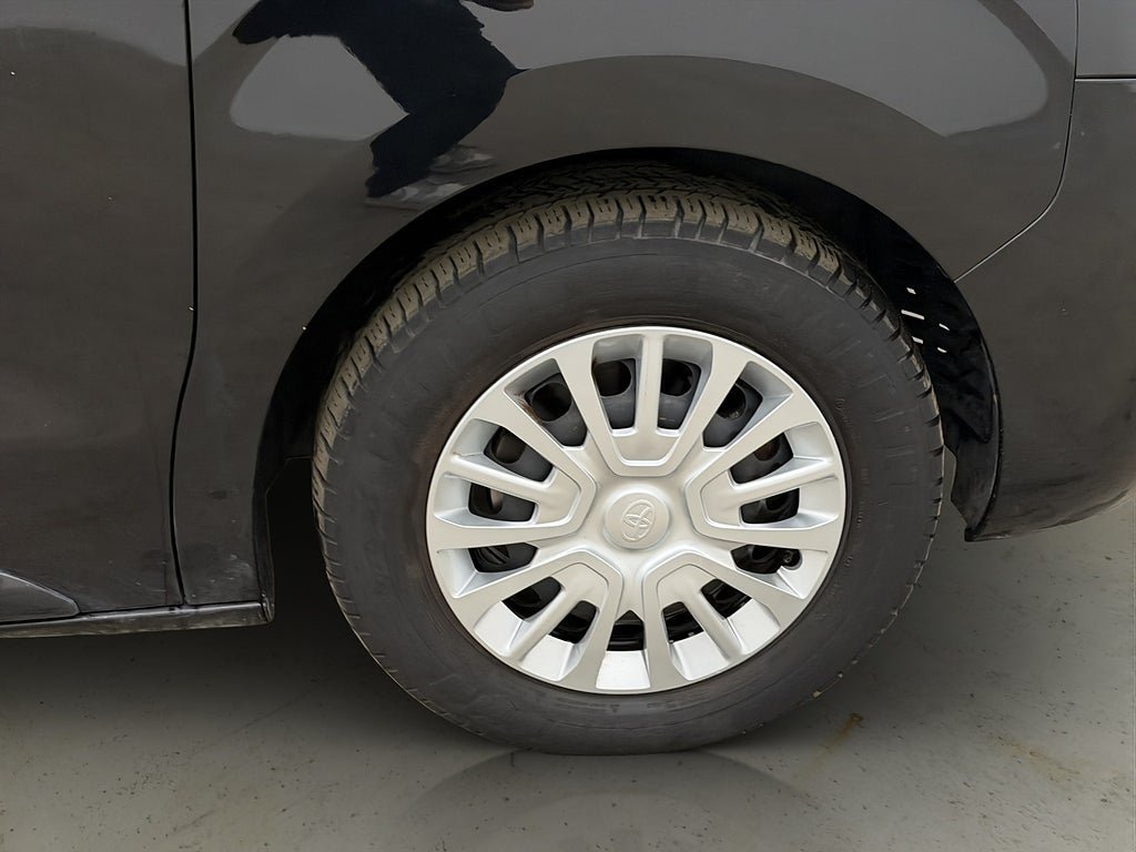 Vehicle Image 31