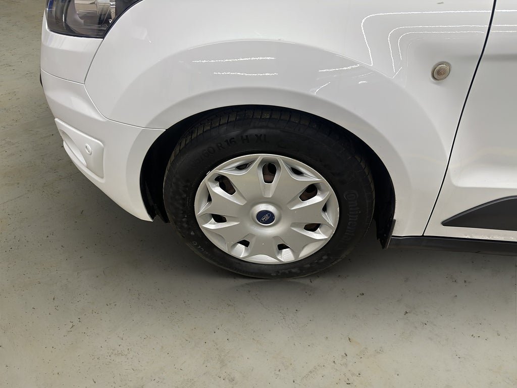 Vehicle Image 28