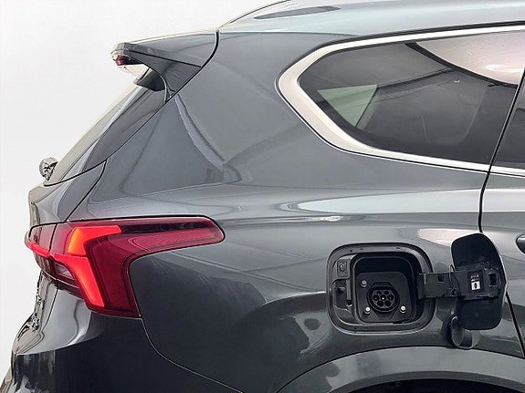 Vehicle Image 38