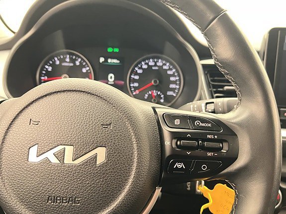Vehicle Image 27