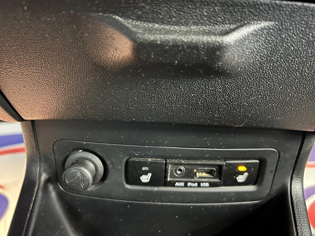 Vehicle Image 20