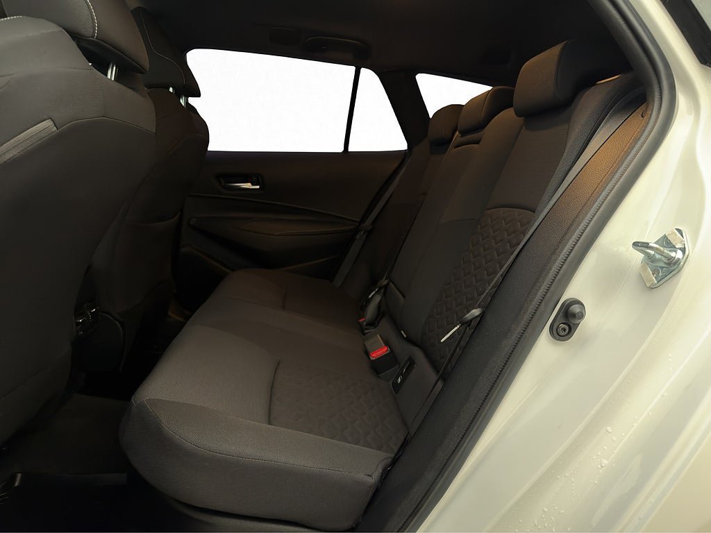 Vehicle Image 17