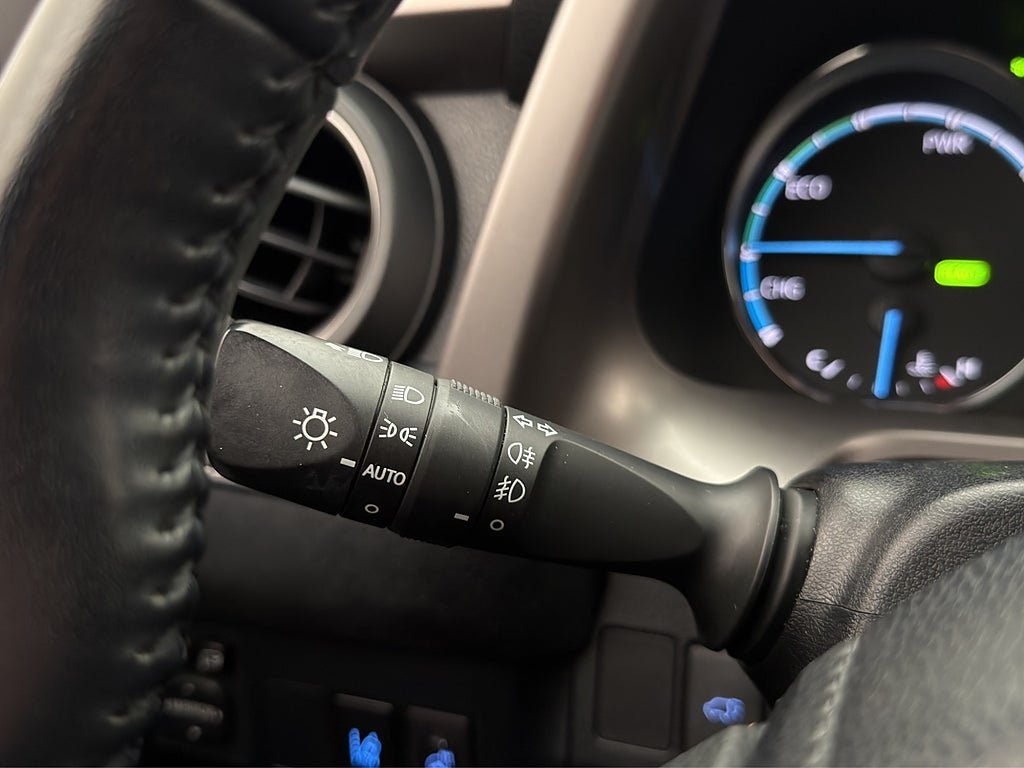 Vehicle Image 26