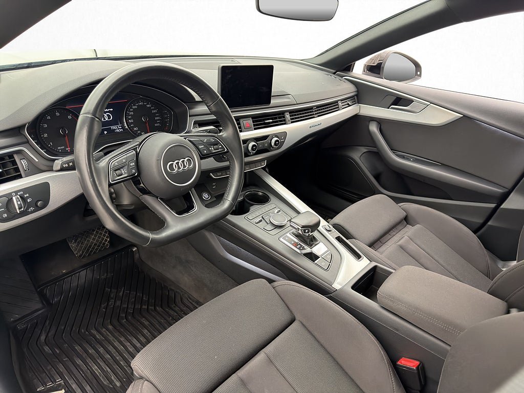 Vehicle Image 21