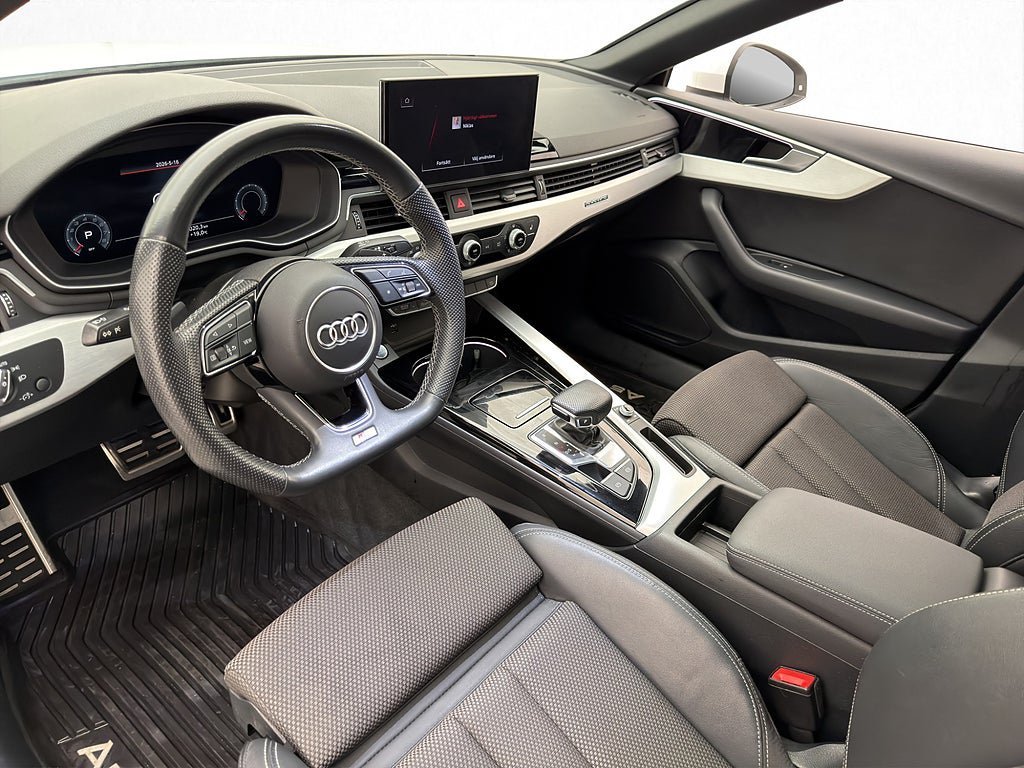 Vehicle Image 23