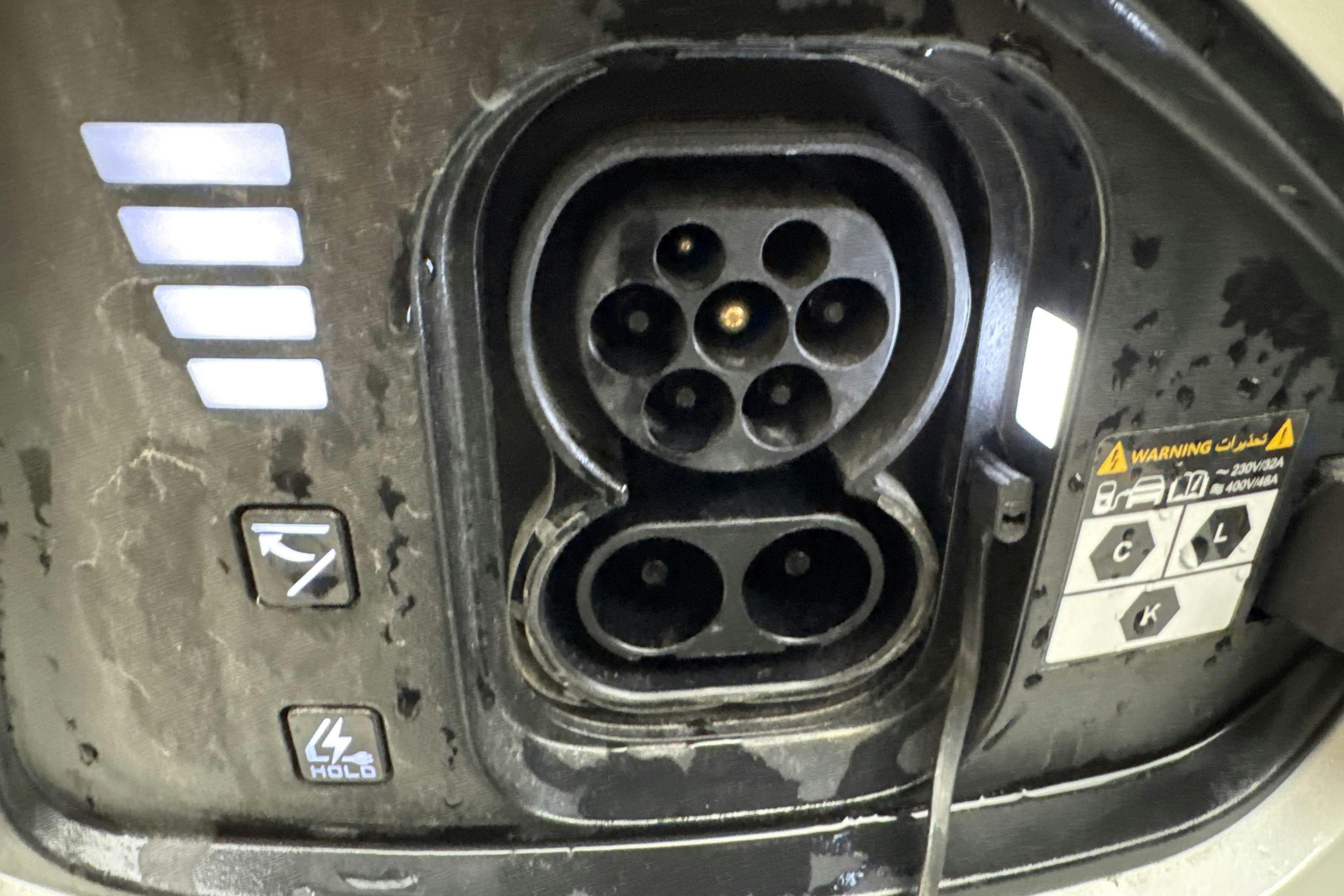Vehicle Image 15