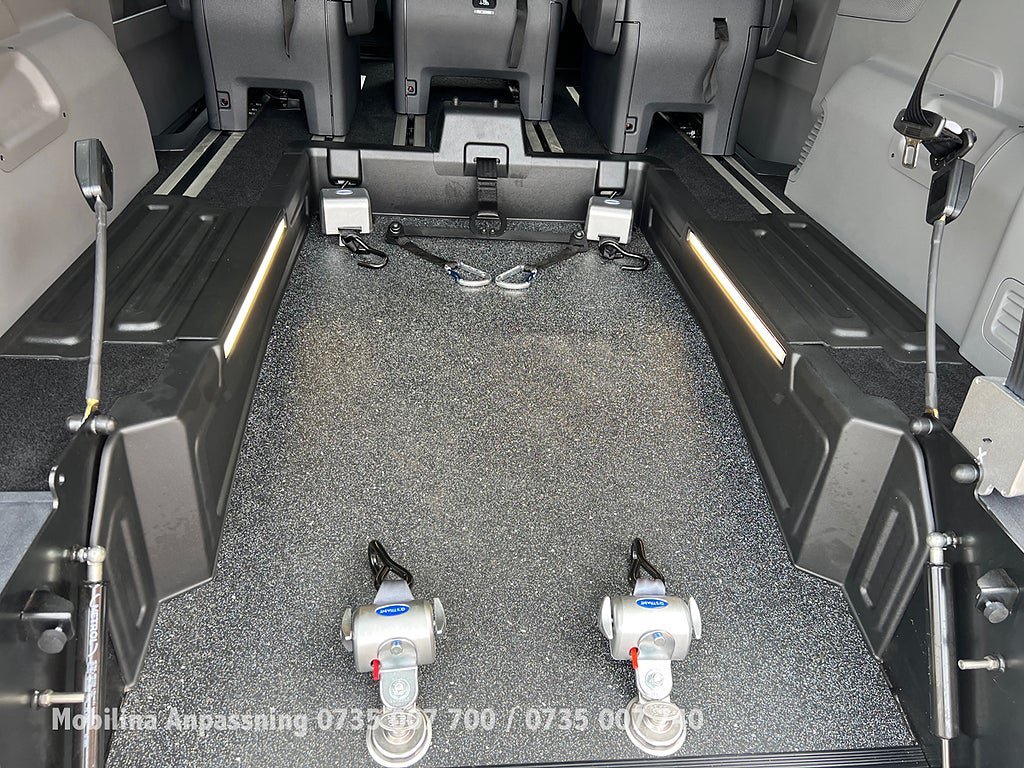 Vehicle Image 45