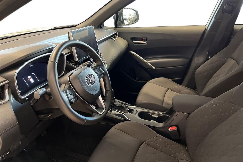 Vehicle Image 12