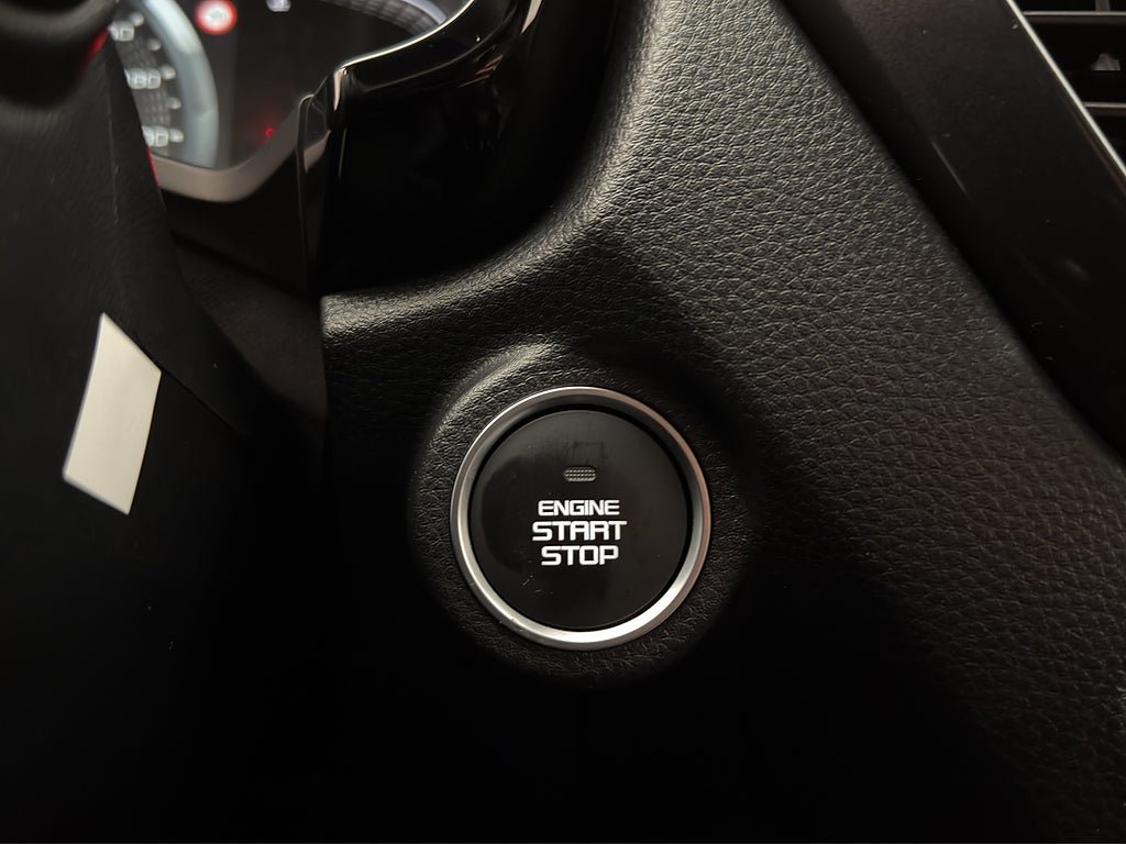 Vehicle Image 23